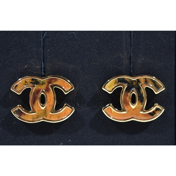 Chanel 23A Gold Orange Red Interlocking CC Logo Classic Statement Stud Earrings - Picture 7 of 12